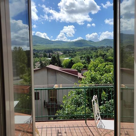 Casa Maria Castel Del Piano Appartamento Vista Montagna In Zona Centrale エクステリア 写真
