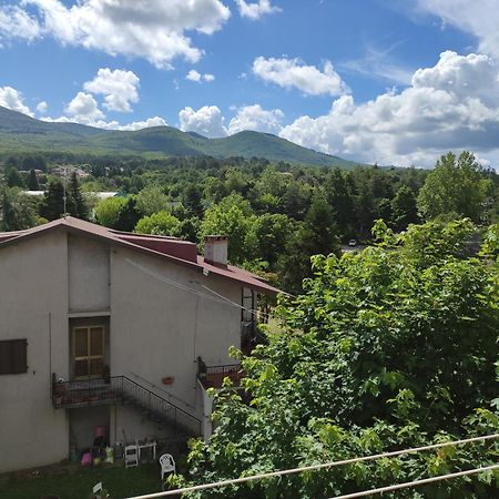 Casa Maria Castel Del Piano Appartamento Vista Montagna In Zona Centrale エクステリア 写真